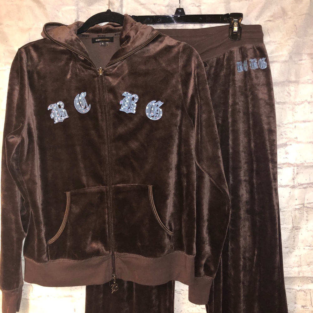 BCBG Maxazria Brown Velour Sweat Suit Size XL